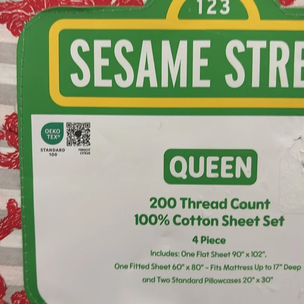 4-pc Elmo Sesame Street QUEEN size  100% Cotton Sheet Set NWT 200TC